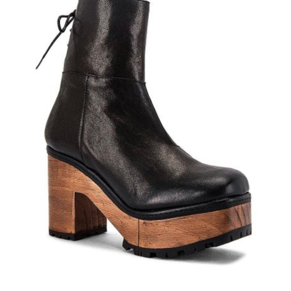 Hard to find! NWOT Free People Kenna Leather Platform Clog Boots /Sexy Back Lace